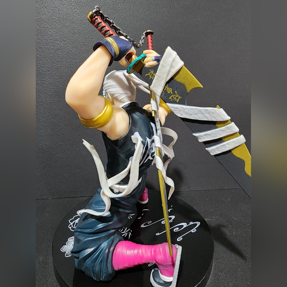 Big Scale Tengen Uzui Anime Figure Statue Bandai Demon Slayer